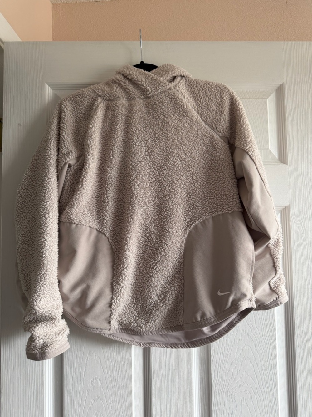 Nike Women’s Light Beige Sherpa Hoodie Jacket
